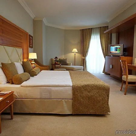 Rixos-prykarpattya 5* تريسكافيتس